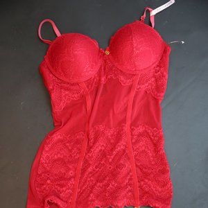 NEW WITH TAGS Red Lace Bustier and Thong | Daisy Fuentes | Size Large